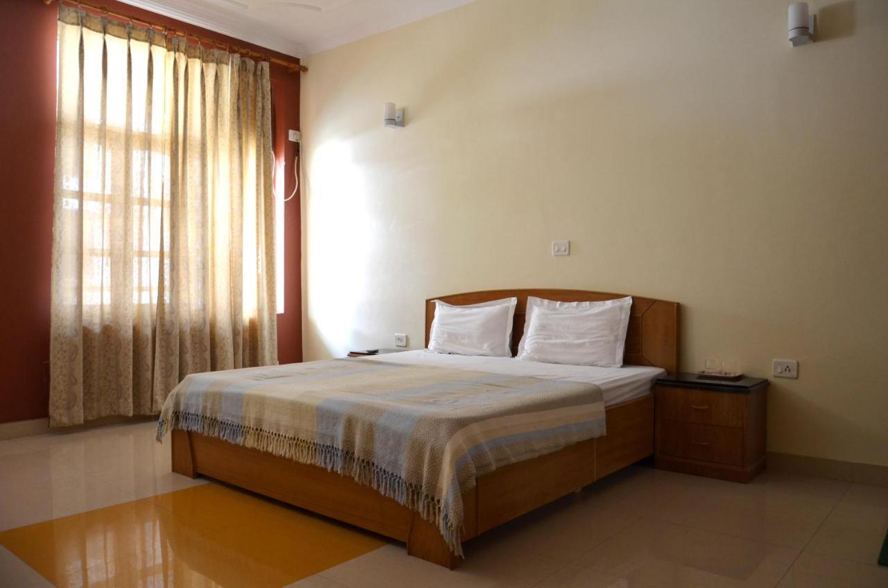 Ganga Vatika Ayurveda Bhavan Rishikesh Exterior photo