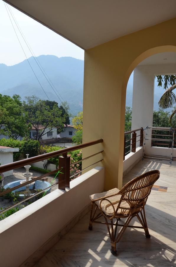 Ganga Vatika Ayurveda Bhavan Rishikesh Exterior photo