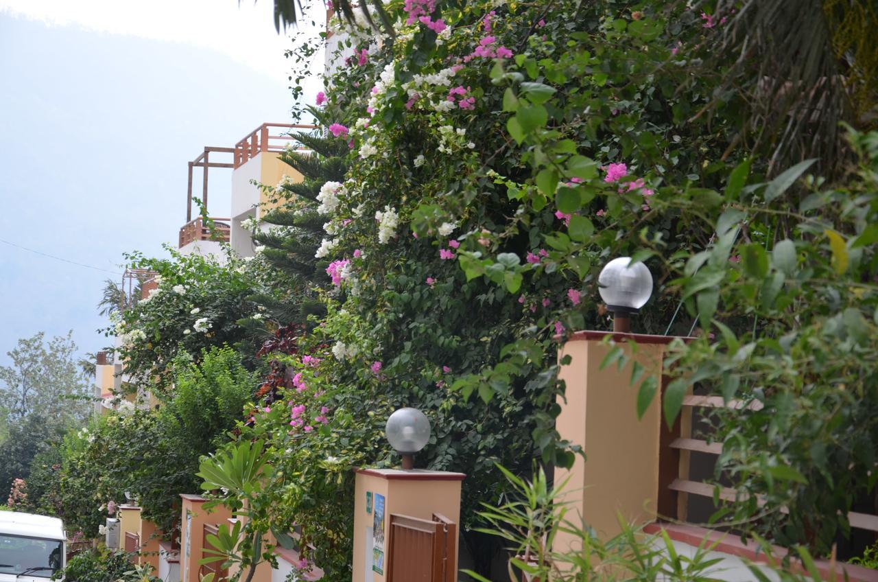 Ganga Vatika Ayurveda Bhavan Rishikesh Exterior photo