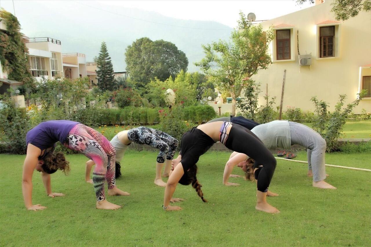 Ganga Vatika Ayurveda Bhavan Rishikesh Exterior photo